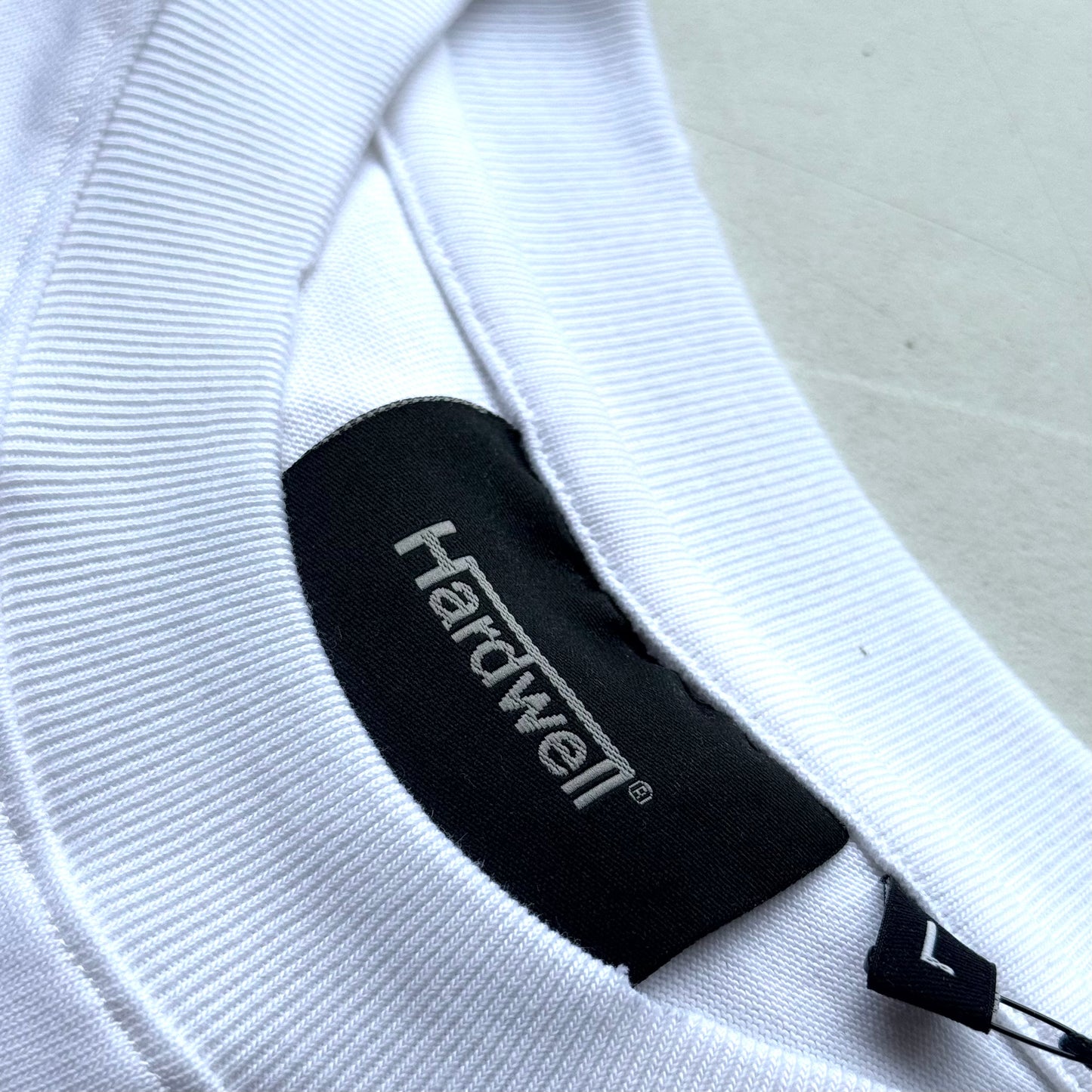 Hardwell® Distorted Tape T-shirt White